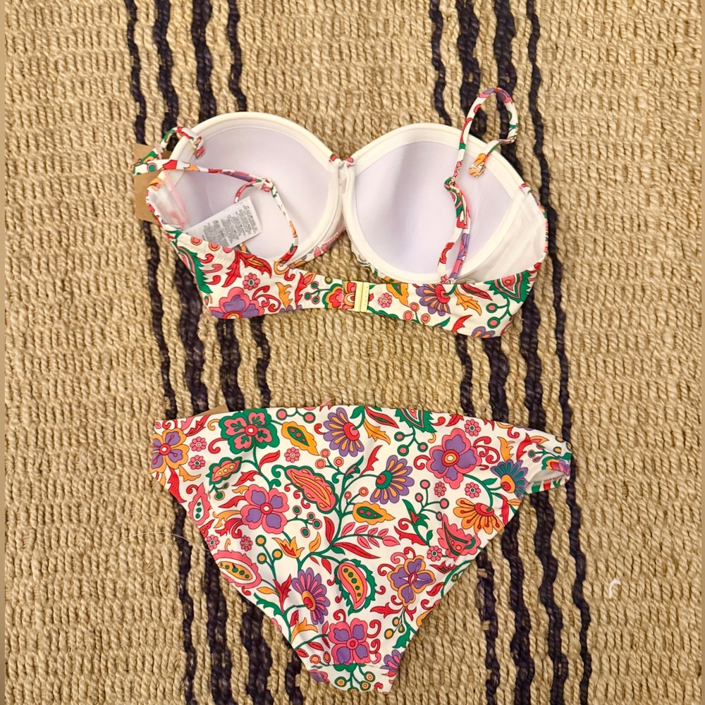 Boden Oriental Paradise Bikini set. 34 C top, Classic medium bottoms. NWT - Picture 11 of 13